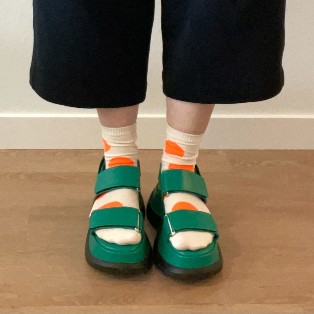 Green Platform Strap Sandals with Chunky Sole - Picture 2 of 11
